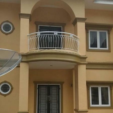 Villa Brastagi Resort Jalan Mimpin Tua Blok C No. 41 Berastagi Bagian luar foto