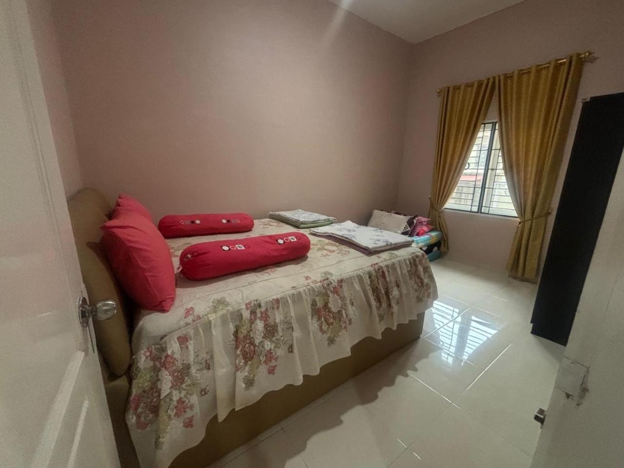Villa Brastagi Resort Jalan Mimpin Tua Blok C No. 41 Berastagi Bagian luar foto